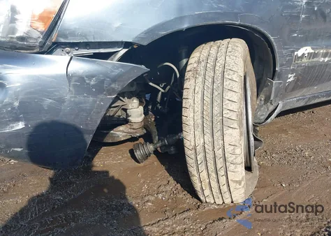 2004 Toyota Highlander V6 from USA, damaged, VIN JTEDP21A140011803